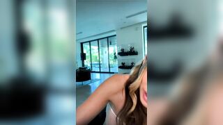 Lyna Perez Nude Cutting Clothes OnlyFans Livestream Leaked - Leak