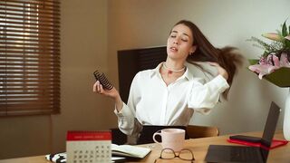 JuicyGao Plays With Her Cunt When The Boss Leaves OnlyFans
